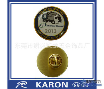 定制铜徽章与金属圆形滴胶胸章 部队、学校集体活动的完美纪念选择